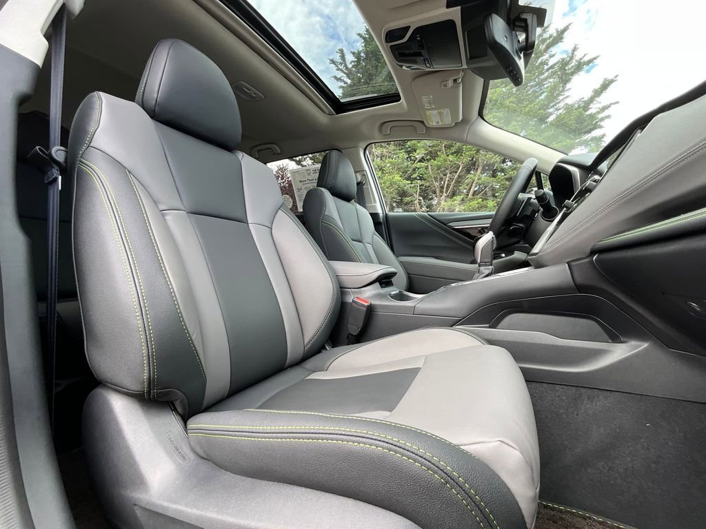 Certified 2025 Subaru Outback Onyx Edition AWD/4WD image 9