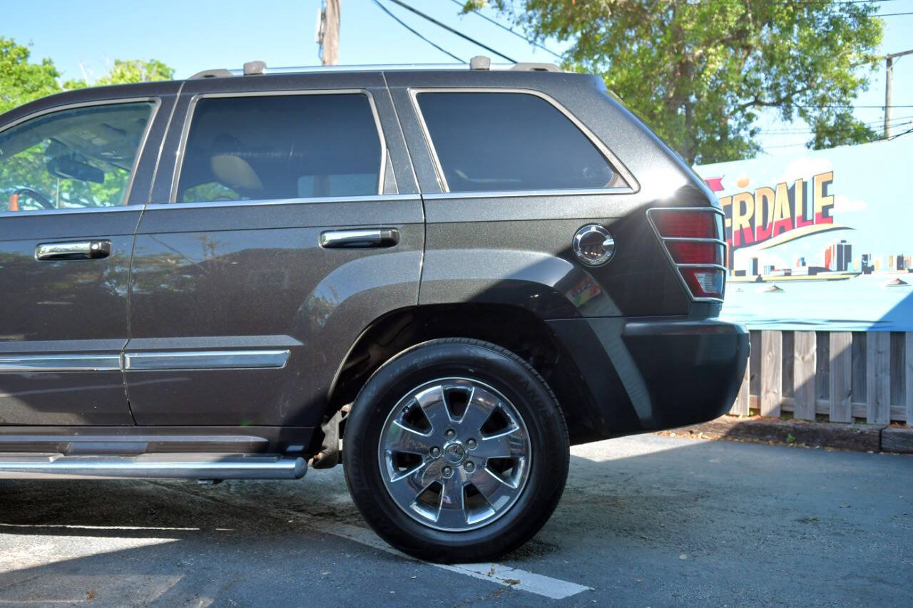 Used 2008 Jeep Grand Cherokee Overland w/ Mopar Chrome Edition Group AWD/4WD image 8