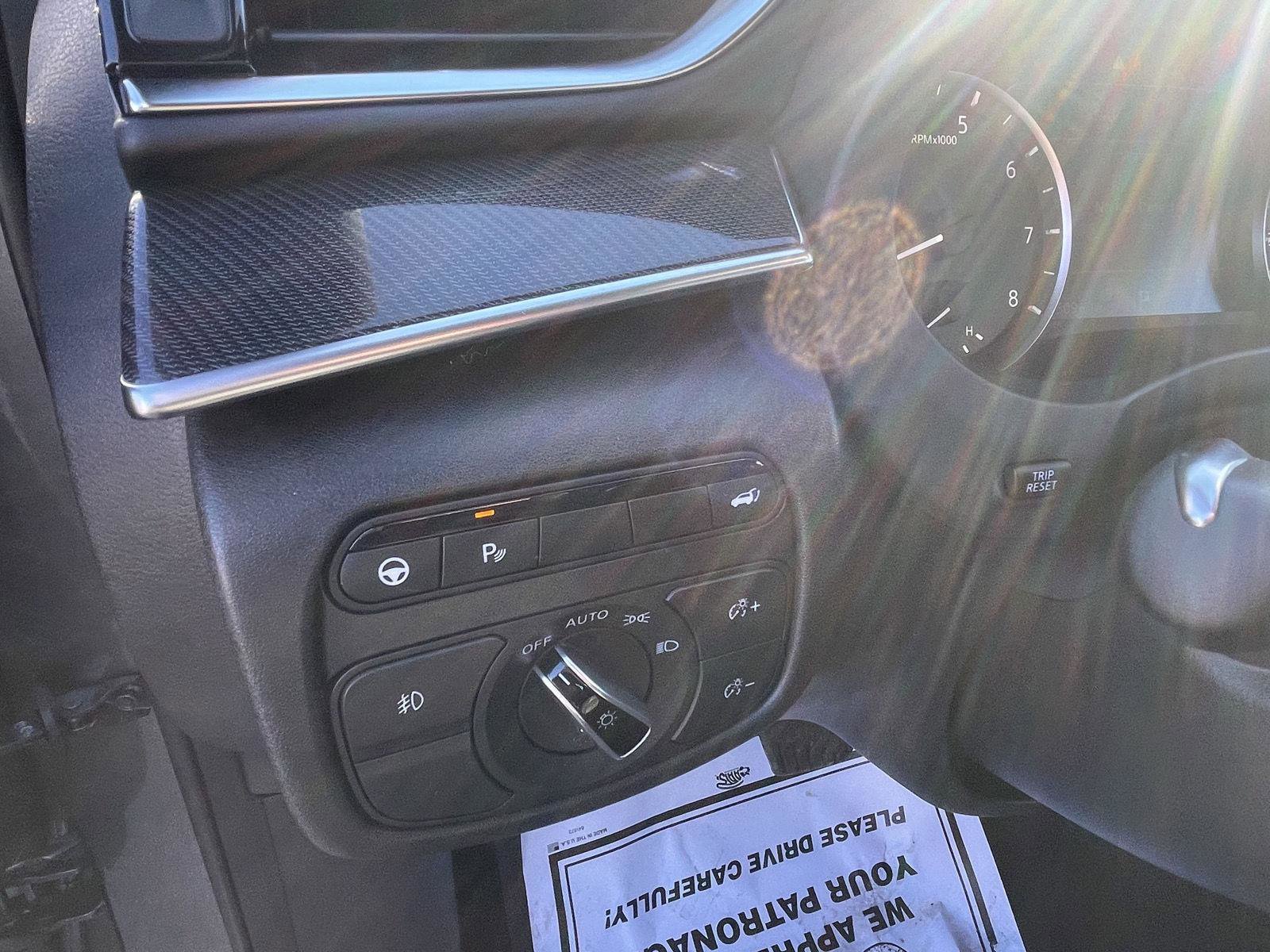 Used 2025 INFINITI QX50 Sport image 10