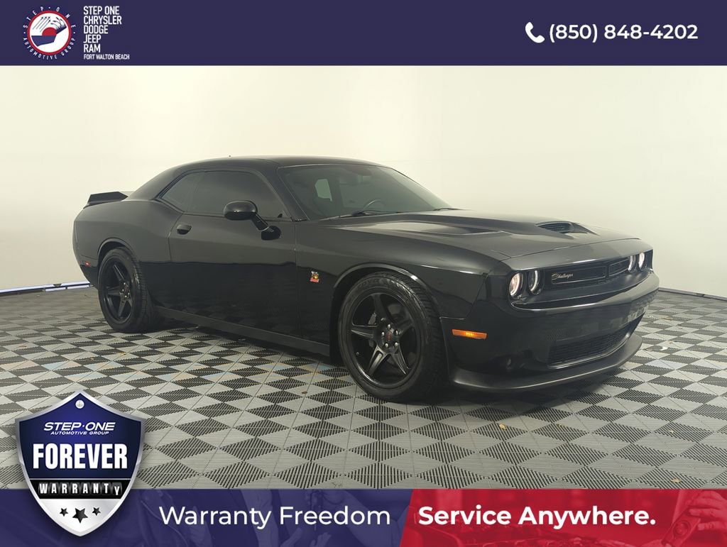 Used 2023 Dodge Challenger R/T Scat Pack image 1