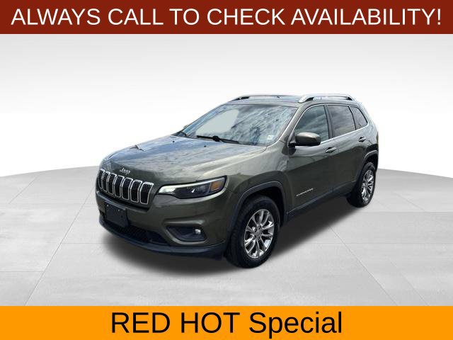 Used 2019 Jeep Cherokee Latitude Plus AWD/4WD image 3