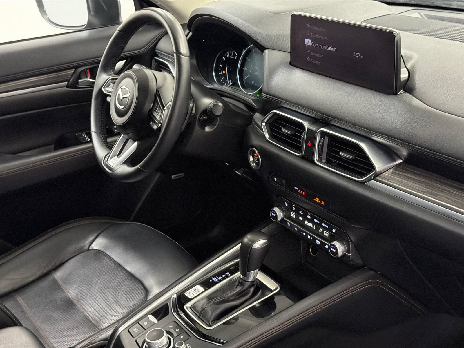 Used 2023 MAZDA CX-5 AWD 2.5 S w/ Premium Plus Pkg image 10