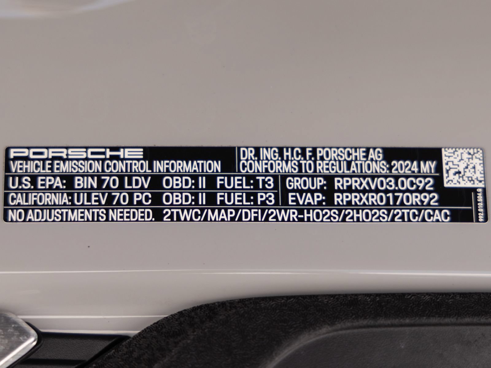Certified 2024 Porsche 911 Carrera T RWD image 36