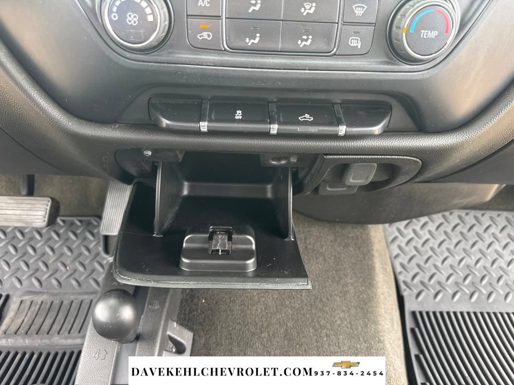 Used 2018 Chevrolet Silverado 3500 W/T w/ WT Convenience Package AWD/4WD image 17
