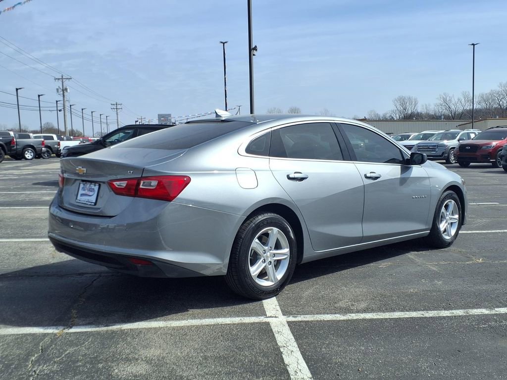 Used 2024 Chevrolet Malibu LT image 7