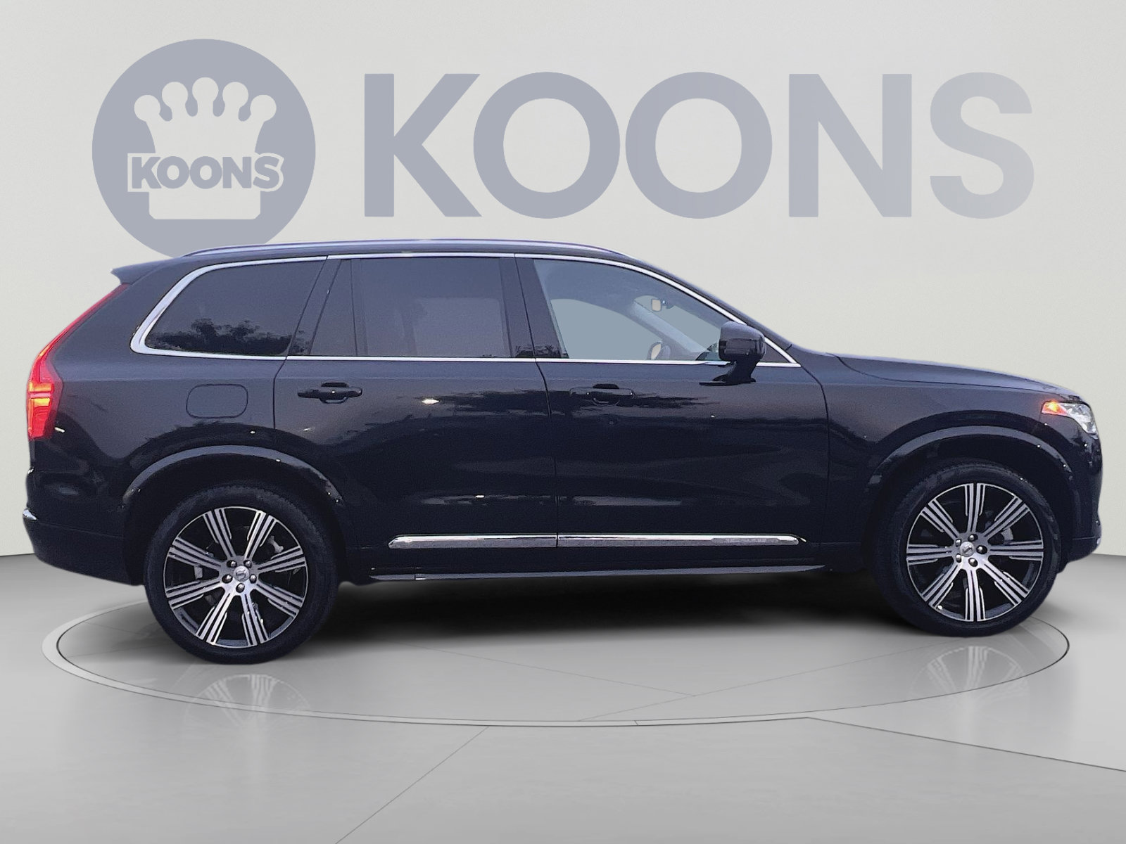 Certified 2024 Volvo XC90 T8 Ultimate w/ Protection Package AWD/4WD image 8