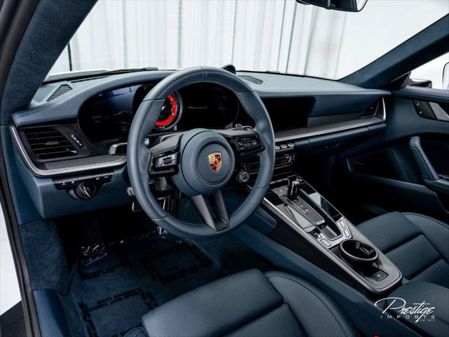 Used 2024 Porsche 911 Carrera S RWD image 26