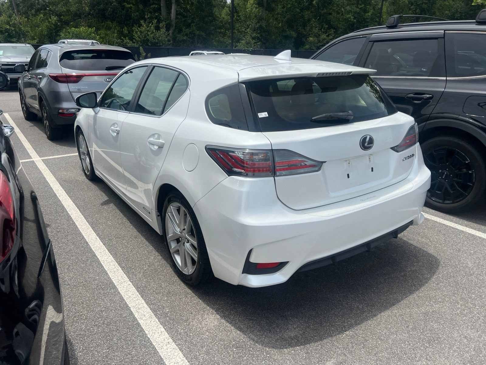 Used 2015 Lexus CT 200h FWD image 6