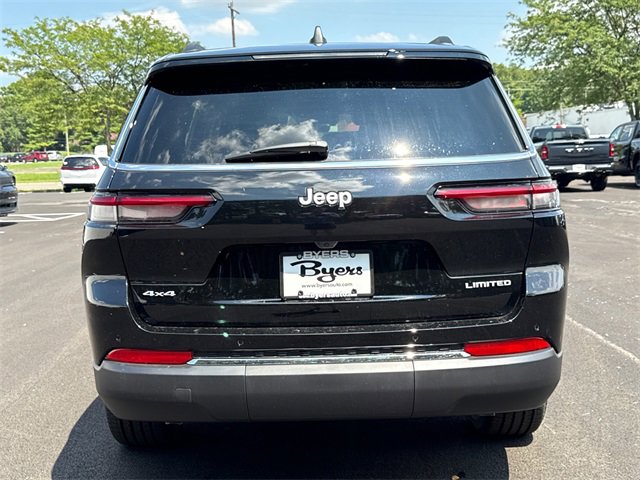 New 2025 Jeep Grand Cherokee L Limited w/ Trailer Tow Package image 33