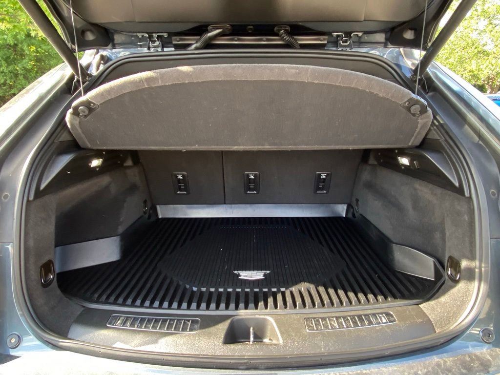 Used 2021 Cadillac XT4 Sport w/ Sun And Sound Package AWD/4WD image 37