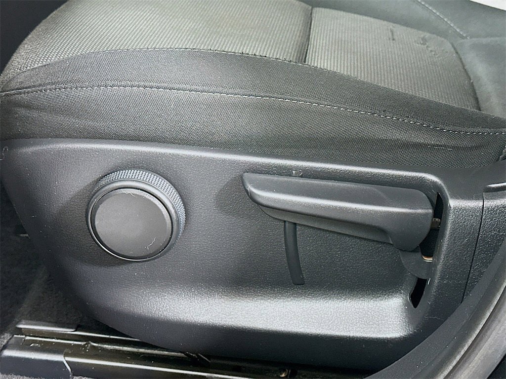 Used 2021 MAZDA CX-30 FWD 2.5 S image 21