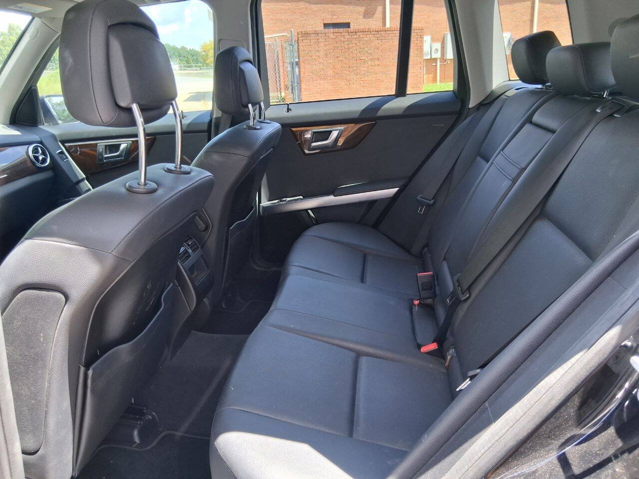 Used 2015 Mercedes-Benz GLK 350 2WD image 11