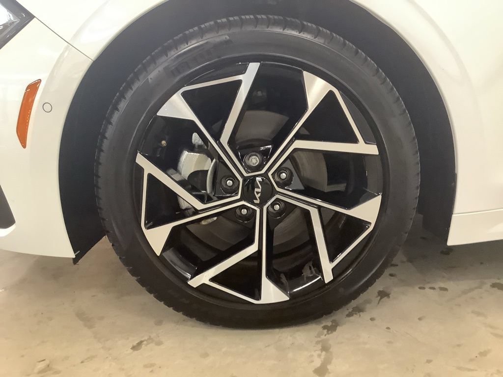Certified 2025 Kia K5 EX FWD image 28