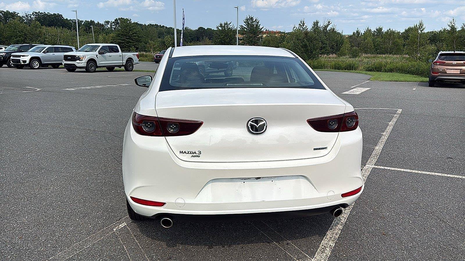 Used 2020 MAZDA MAZDA3 AWD Sedan w/ Select Package image 8
