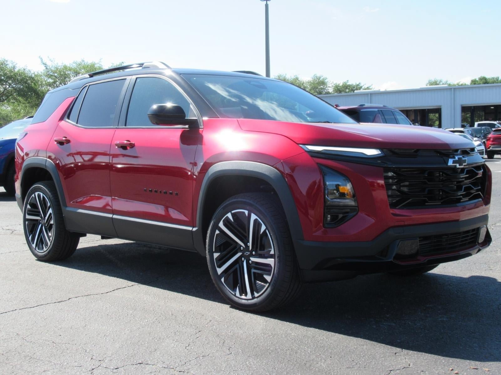 New 2026 Chevrolet Equinox RS w/ Convenience Package III FWD image 3