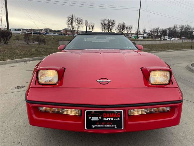 Used 1990 Chevrolet Corvette Convertible RWD image 9
