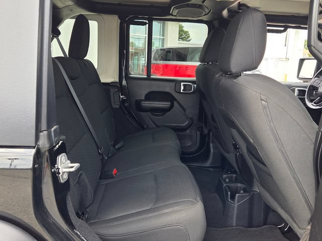 Used 2021 Jeep Wrangler Unlimited Sport AWD/4WD image 14
