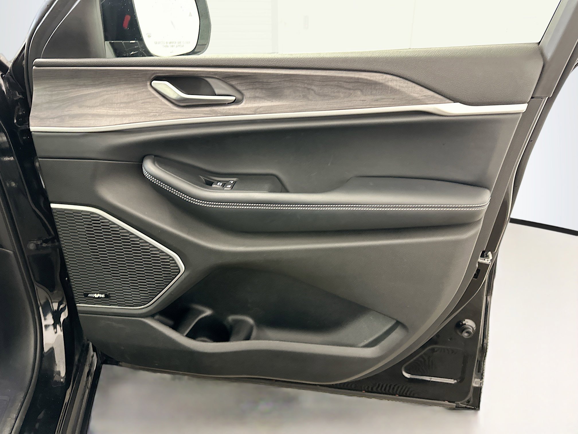 Used 2022 Jeep Grand Cherokee L Limited image 35