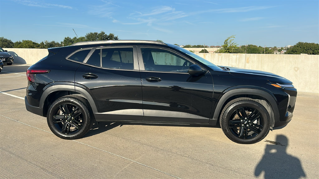 Used 2025 Chevrolet Trax ACTIV w/ Driver Confidence Package FWD image 14