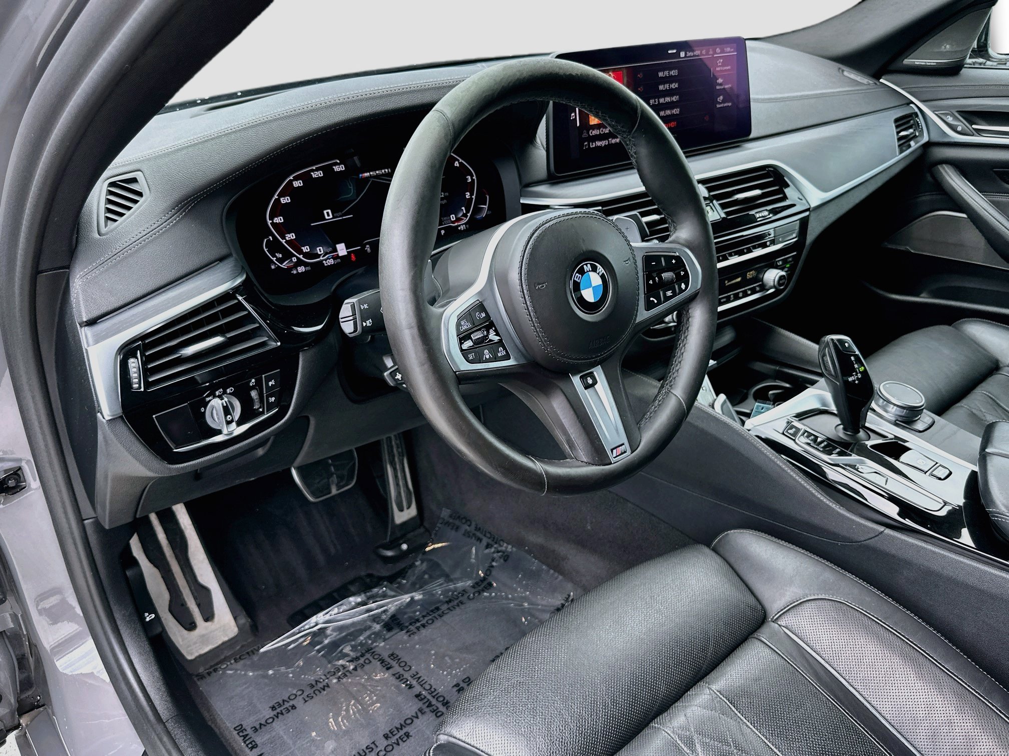Used 2021 BMW M550i xDrive AWD/4WD image 9