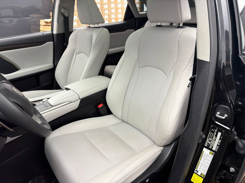 Used 2022 Lexus RX 350 AWD w/ Premium Package image 22