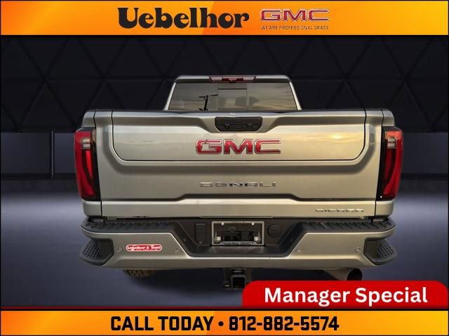 Used 2024 GMC Sierra 3500 Denali w/ Denali Reserve Package AWD/4WD image 8