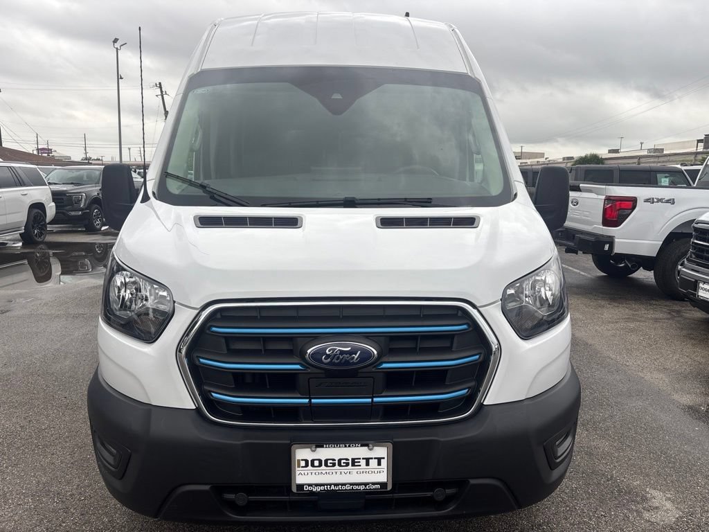 Used 2023 Ford E-Transit 148 High Roof Extended RWD image 3