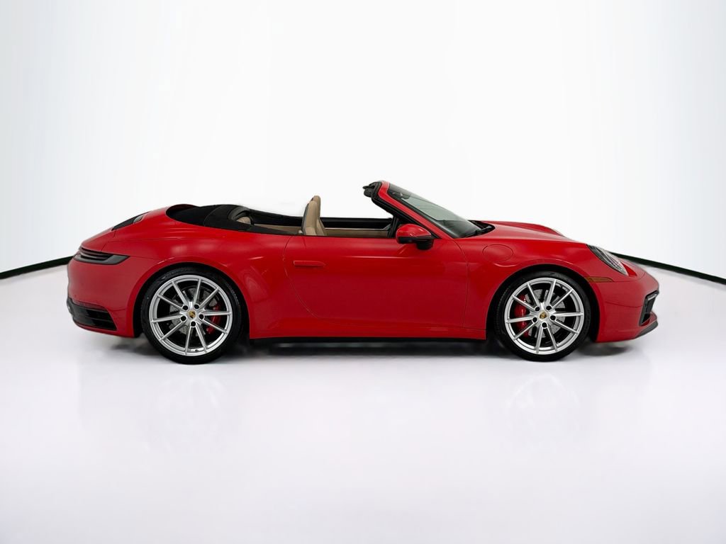 Used 2022 Porsche 911 Carrera S RWD image 4