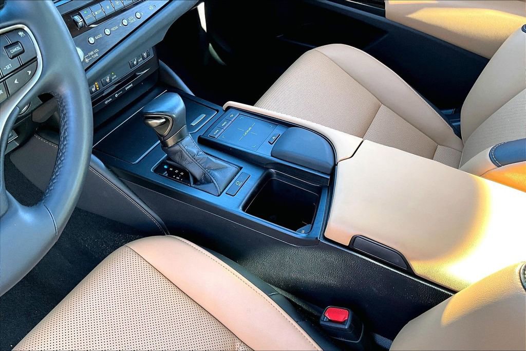 Used 2022 Lexus ES 350 w/ Premium Package image 15