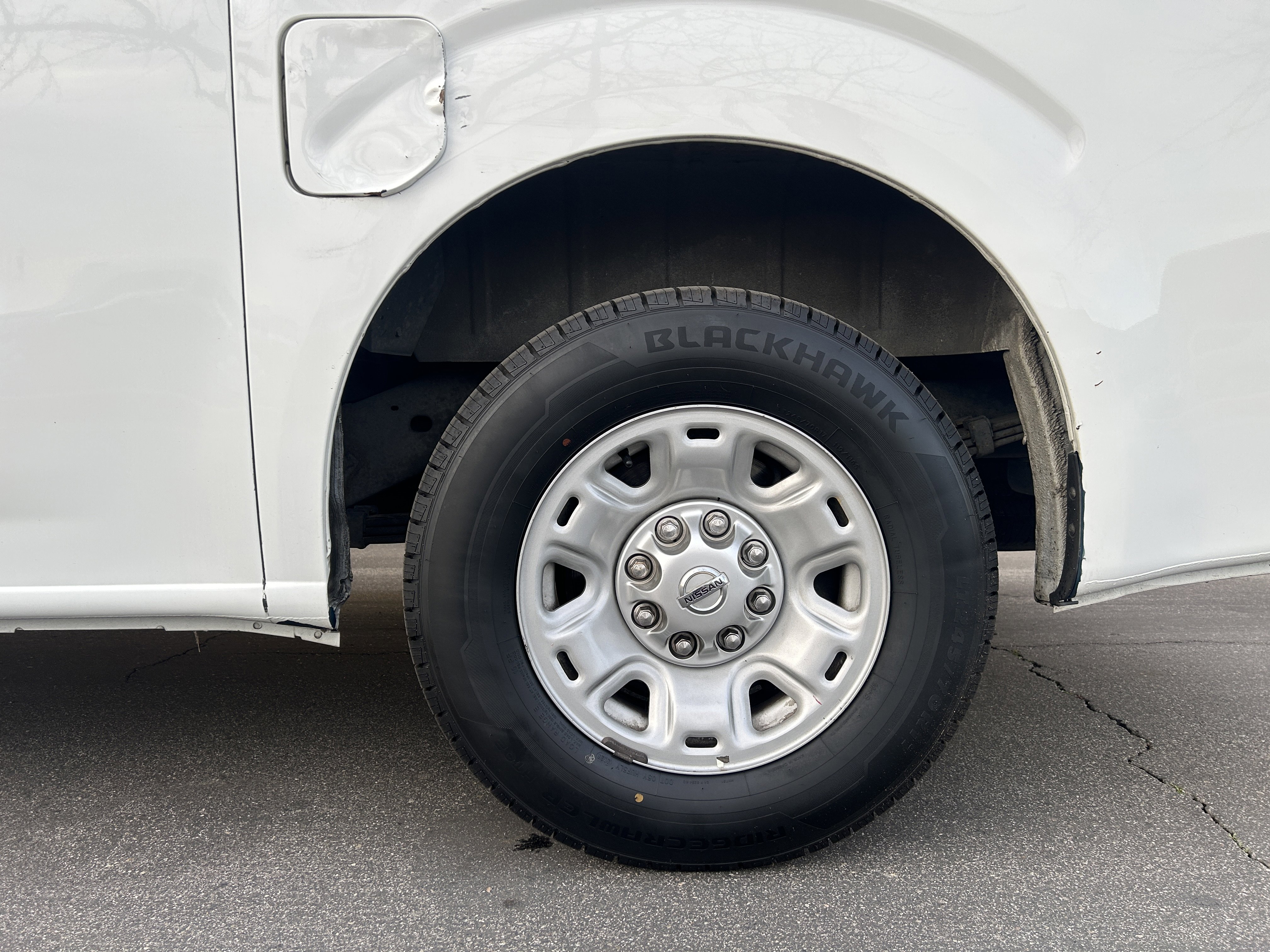 Used 2012 Nissan NV 2500 SV w/ Side Curtain Airbag Pkg image 15