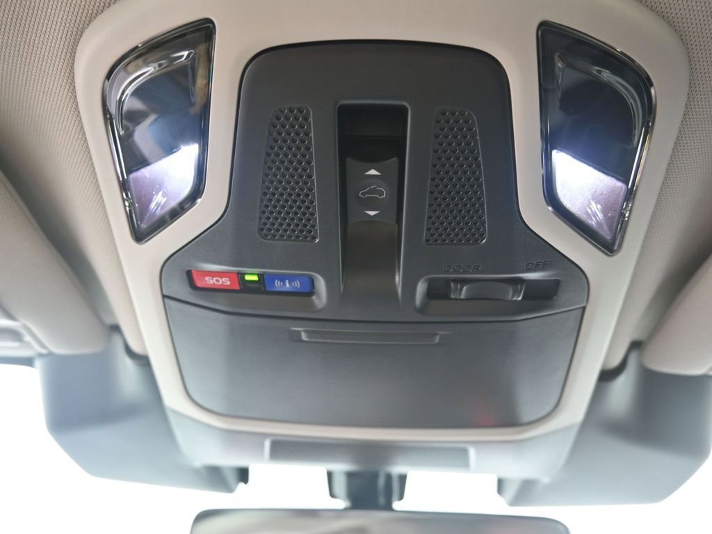 Used 2023 Subaru Outback Limited XT image 12