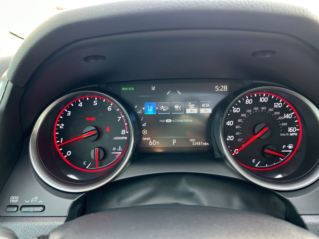 Used 2022 Toyota Camry XSE w/ Navigation Package image 16