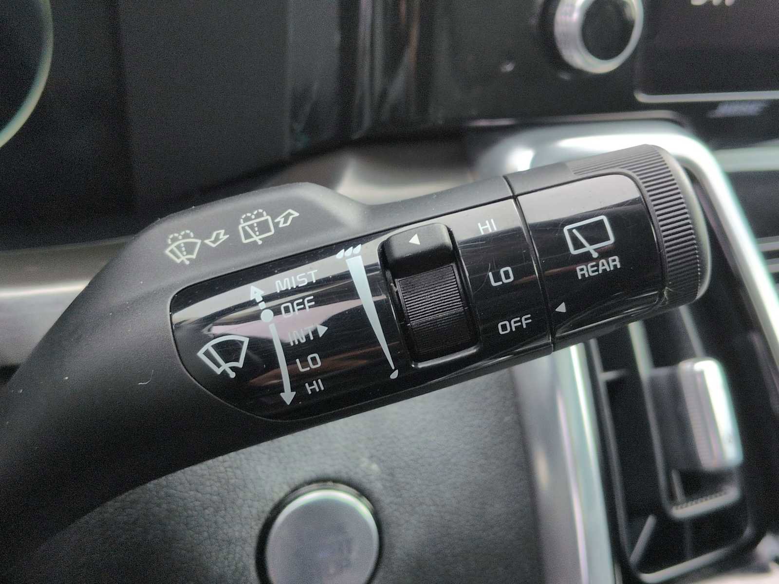 Used 2021 Kia Sorento SX image 27