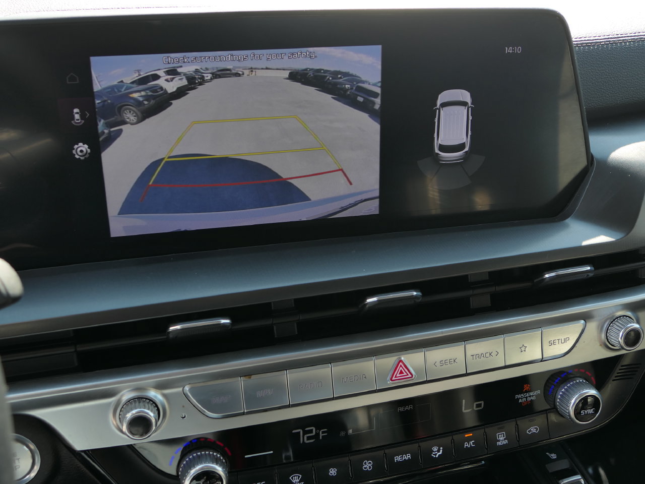 Certified 2024 Kia Telluride S w/ S Sunroof Package FWD image 19