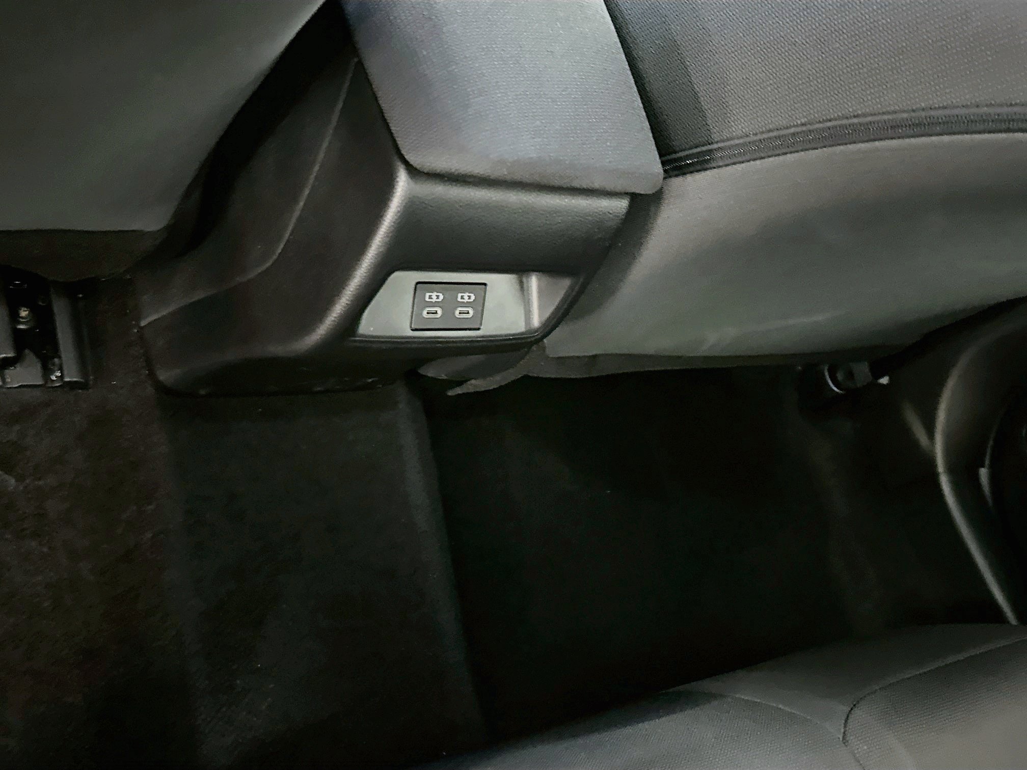 Used 2026 Toyota Corolla LE FWD image 28