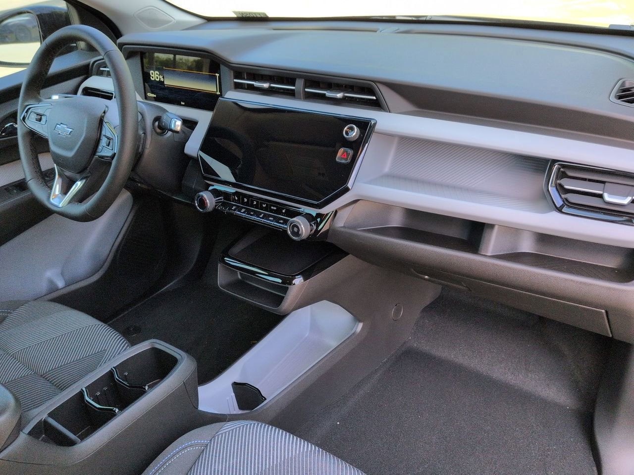 New 2027 Chevrolet Bolt LT image 25