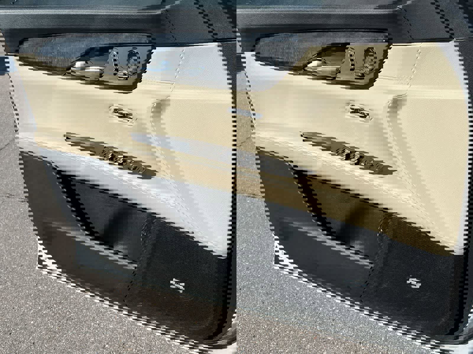 Used 2019 Cadillac CT6 Premium Luxury w/ Super Cruise Package AWD/4WD image 29