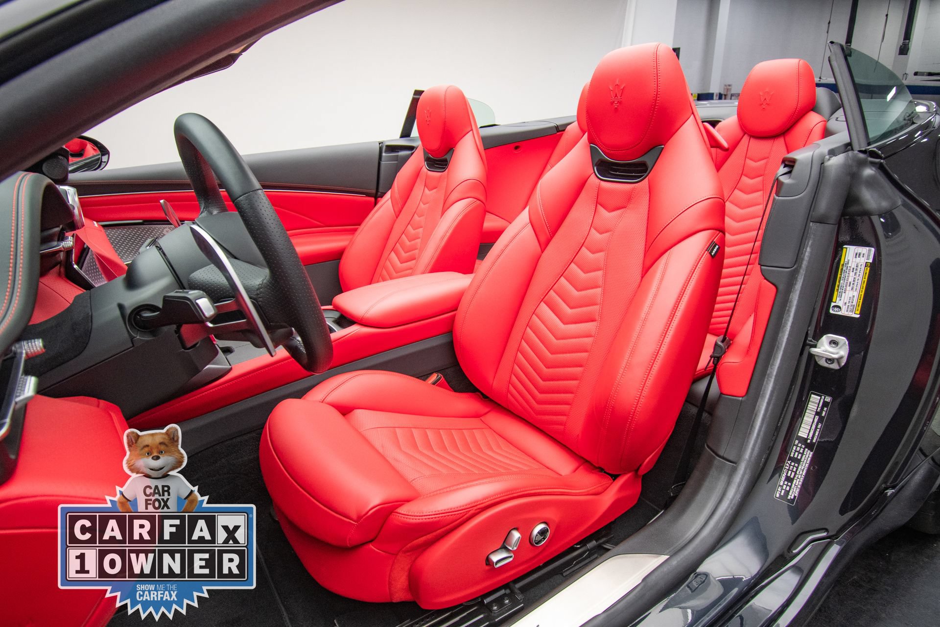 Used 2024 Maserati GranCabrio Trofeo AWD/4WD image 21