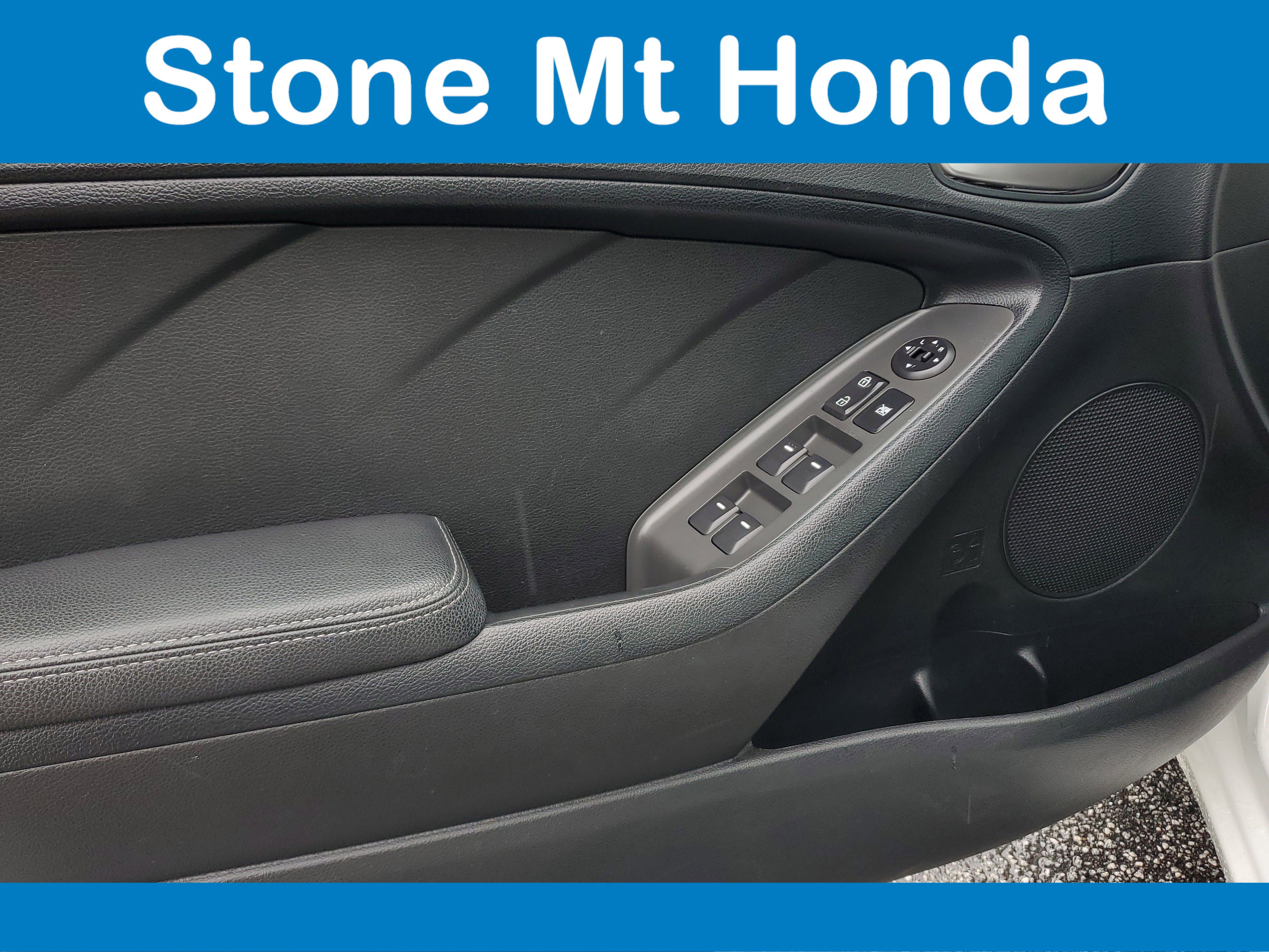 Used 2017 Kia Forte LX FWD image 17