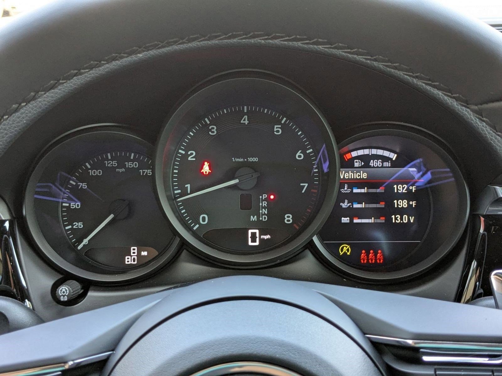 Certified 2026 Porsche Macan AWD/4WD image 16