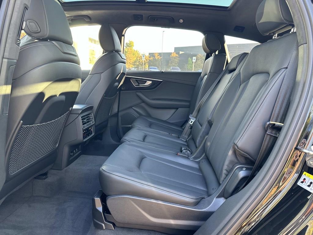 New 2026 Audi Q7 3.0T Prestige image 28