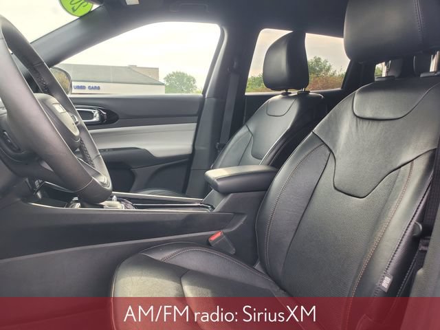Used 2023 Jeep Compass Limited AWD/4WD image 6