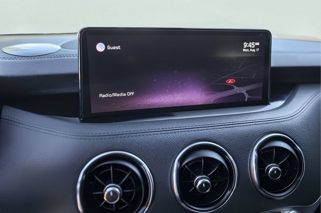 Used 2022 Kia Stinger GT-Line RWD image 19