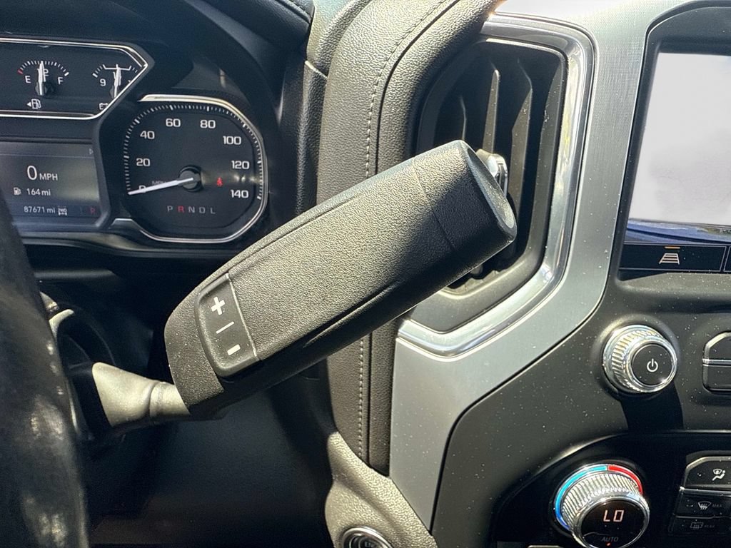 Used 2021 GMC Sierra 1500 SLT AWD/4WD image 32