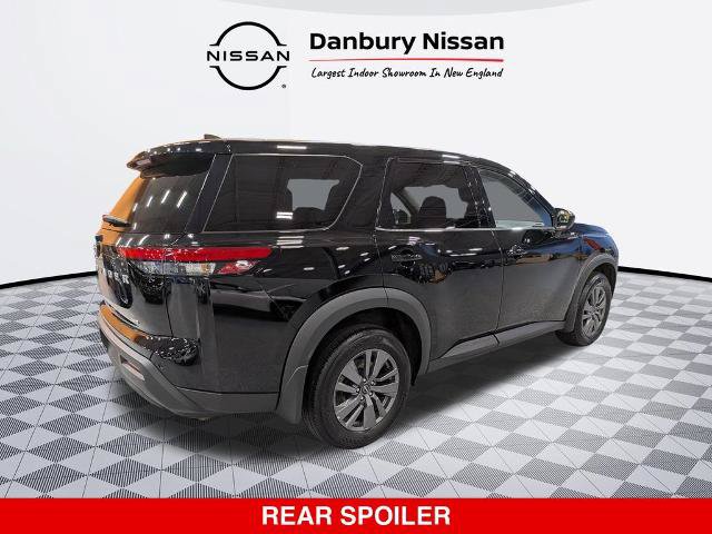 Certified 2024 Nissan Pathfinder S AWD/4WD image 4