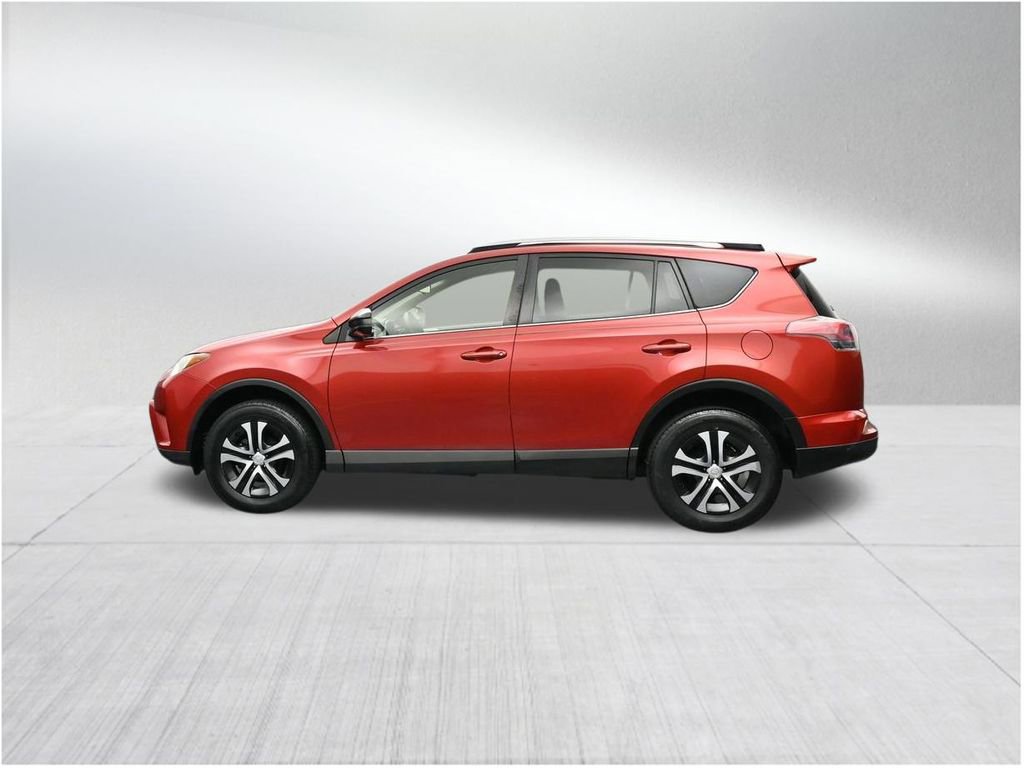 Used 2016 Toyota RAV4 LE image 2