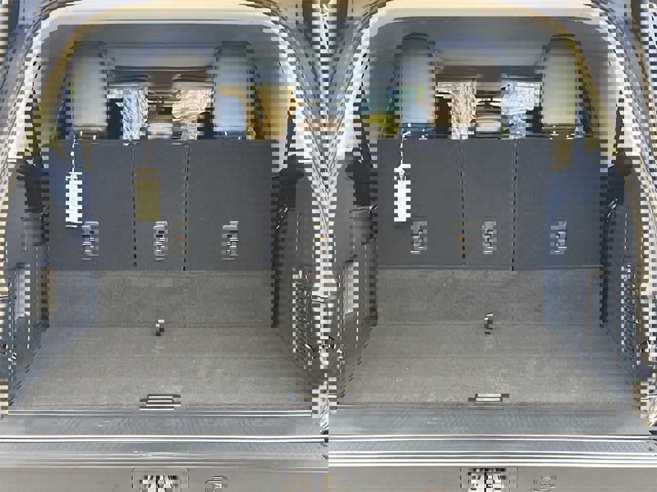 New 2025 Ford Expedition Max Platinum w/ Driver's Package image 22