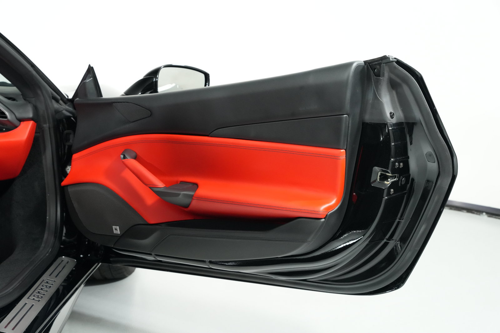 Certified 2017 Ferrari 488 Spider RWD image 42