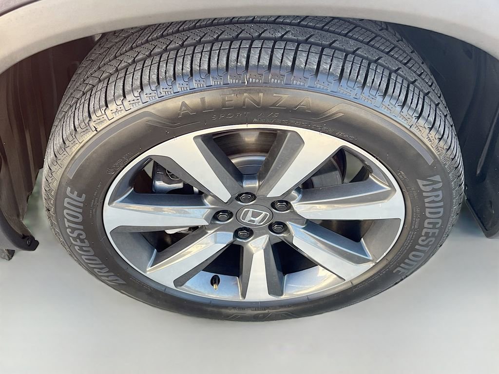 Used 2024 Honda Pilot Elite image 33