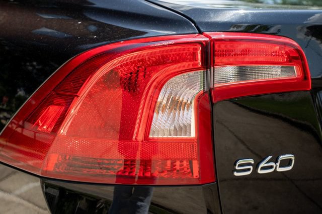 Used 2017 Volvo S60 T5 Inscription Platinum w/ Climate Package FWD image 13